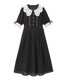 大きなレース襟コットンワンピース