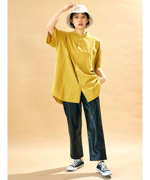 Ungrid（アングリッド）の「ノーカラービッグハーフスリーブシャツ（シャツ/ブラウス・レディース・オフホワイト/グリーン系その他/ブラック・FREE）」の9枚目の写真