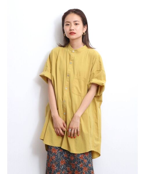 Ungrid（アングリッド）の「ノーカラービッグハーフスリーブシャツ（シャツ/ブラウス・レディース・オフホワイト/グリーン系その他/ブラック・FREE）」の4枚目の写真