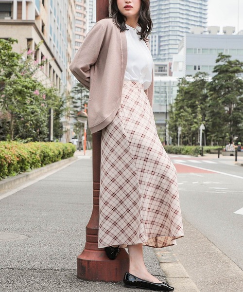 Honeys（ハニーズ）の「総柄ロングスカート（スカート・レディース・ホワイト系その他/ブラック系その他/グレー系その他/ベージュ系その他/ブルー系その他/ブラック系その他2・S/M/L）」の7枚目の写真