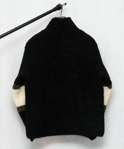 ADPOSION（アドポーション）の「ビッグシルエット スタンドネック ボアフリースジャケット（ブルゾン・レディース・パープル/グリーン/ベージュ/ブラック/ブラック系1/キャメル/ホワイト/カーキ・LARGE/MEDIUM/X-LARGE）」の15枚目の写真