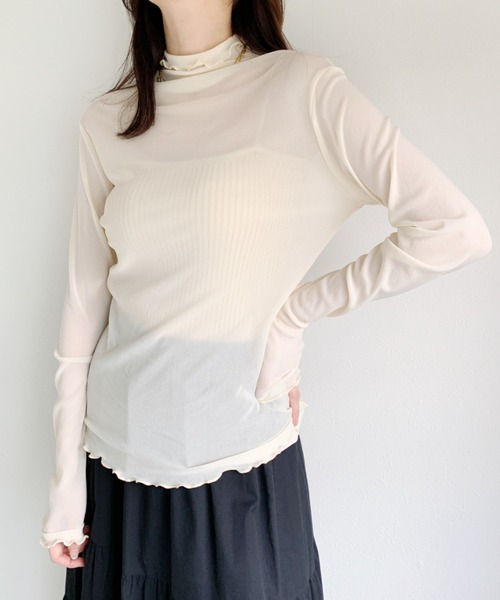 at12:03(アットイチニーゼロサン)の「【カラバリ豊富】メロウハイネックシアートップス(Tシャツ/カットソー・レディース・ホワイト/ブラック/ブラウン/グレー/アイボリー・FREE)」の15枚目の写真