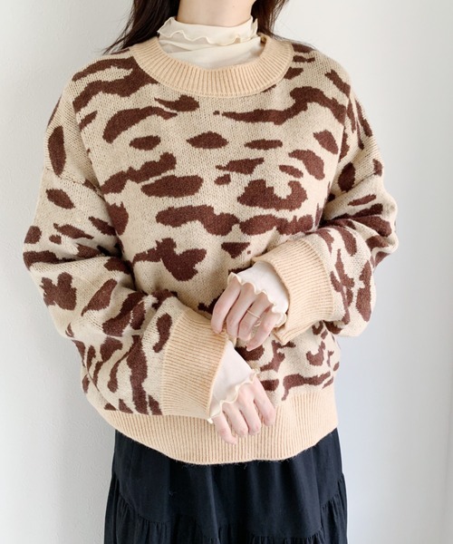at12:03(アットイチニーゼロサン)の「【カラバリ豊富】メロウハイネックシアートップス(Tシャツ/カットソー・レディース・ホワイト/ブラック/ブラウン/グレー/アイボリー・FREE)」の20枚目の写真