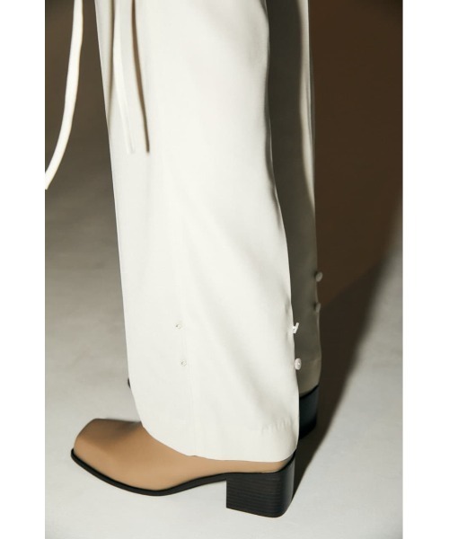 M_（エムアンダーバー）の「【M_】SIMPLE パンツ（スラックス・レディース・ピンク/ブラック/アイボリー・2/1）」の9枚目の写真