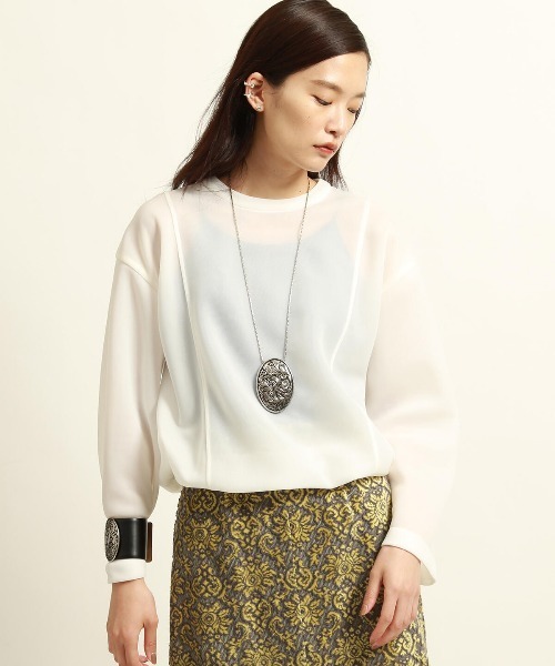 Ray BEAMS（レイビームス）の「Ray BEAMS / シアー ダンボール クルーネック プルオーバー（Tシャツ/カットソー・レディース・チャコールグレー/ホワイト・ONE SIZE）」の4枚目の写真