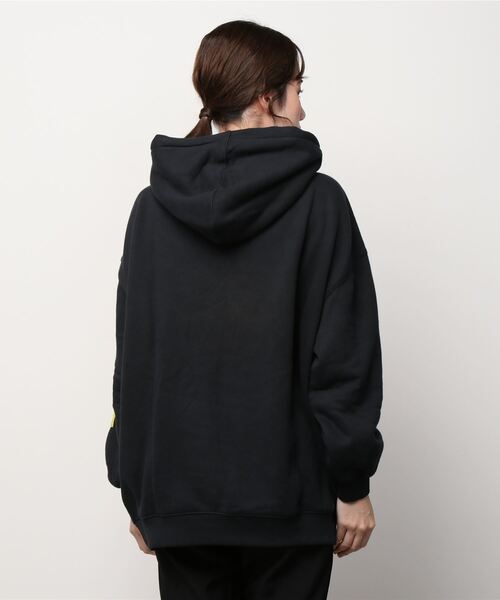Levi's（リーバイス）の「Levi's/リーバイス ORON HOODIE CAVIAR（パーカー・レディース・ブラック・M/XS/S）」の3枚目の写真