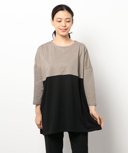 CRAFT STANDARD BOUTIQUE(クラフトスタンダードブティック)の「バイカラーワイドチュニック *(Tシャツ/カットソー・レディース・ベージュ/ネイビー/カーキ/ブラック・FREE)」の6枚目の写真