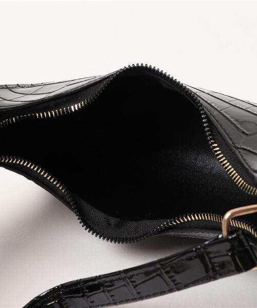 RiNc （リンク）の「【 NOLITA / ノリータ 】 ミニショルダートート ソフト PUクロコ風レザー ミニハンドバッグ（ハンドバッグ・レディース・ホワイト/ブラック/ピンク/イエロー/グリーン・FREE）」の7枚目の写真