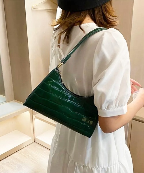 RiNc （リンク）の「【 NOLITA / ノリータ 】 ミニショルダートート ソフト PUクロコ風レザー ミニハンドバッグ（ハンドバッグ・レディース・ホワイト/ブラック/ピンク/イエロー/グリーン・FREE）」の8枚目の写真