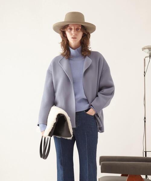 新品⭐︎ martinique/ノーカラーショートコート