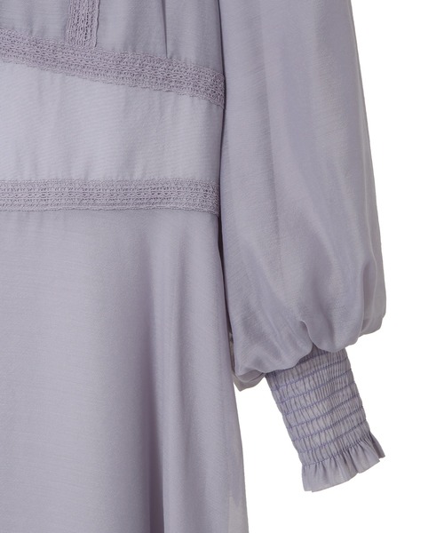 31 Sons de mode（トランテアン　ソン　ドゥ　モード）の「レース切替シアーワンピース（ワンピース・レディース・ベージュ/ラベンダー・38/36）」の21枚目の写真