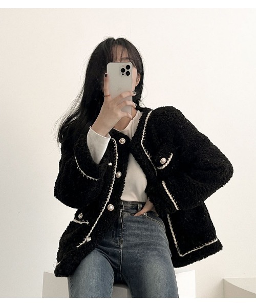 BEIDELLI（ベイデリー）の「[BELLIDE MADE] グレースツイードパーボタンジャケット（ノーカラージャケット・レディース・アイボリー/ブラック・FREE）」の10枚目の写真