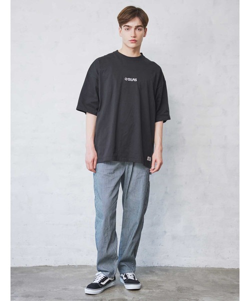 SILAS（サイラス）の「BASIC FRONT LOGO S/S TEE サイラスベーシックフロントロゴ半袖Tシャツ/刺繍　オーバーサイズ（Tシャツ/カットソー・メンズ・ネイビー/ホワイト/ブラック/チャコールグレー/ライトブルー/グリーン・X-LARGE/MEDIUM/LARGE）」の8枚目の写真