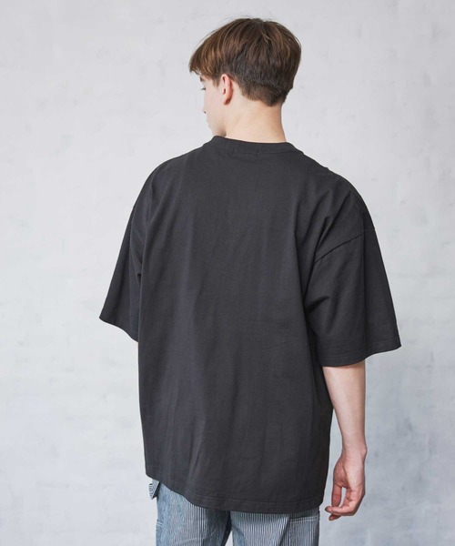 SILAS（サイラス）の「BASIC FRONT LOGO S/S TEE サイラスベーシックフロントロゴ半袖Tシャツ/刺繍　オーバーサイズ（Tシャツ/カットソー・メンズ・ネイビー/ホワイト/ブラック/チャコールグレー/ライトブルー/グリーン・X-LARGE/MEDIUM/LARGE）」の11枚目の写真