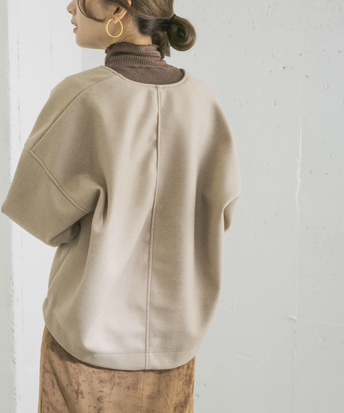 URBAN RESEARCH（アーバンリサーチ）の「メルトンフリースVネックTOPS（Tシャツ/カットソー・レディース・ベージュ/アイボリー・FREE）」の6枚目の写真