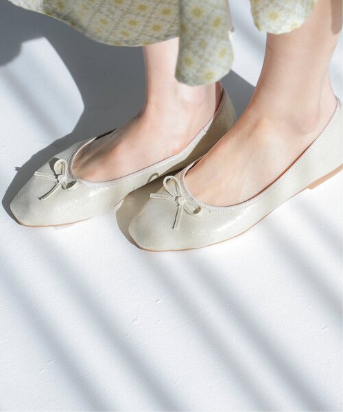 RAY CASSIN（レイカズン）の「ジャストバレエシューズ（バレエシューズ・レディース・ゴールド/グリーン/ブラック/キナリ/ベージュ系その他・SMALL/X-SMALL/MEDIUM/LARGE/X-LARGE）」の5枚目の写真