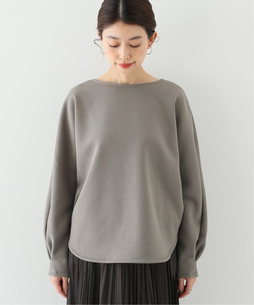 La TOTALITE（ラトータリテ）の「裏起毛タックスリーブプルオーバー【手洗い可能】（Tシャツ/カットソー・レディース・ベージュ/ウッド・FREE）」の5枚目の写真