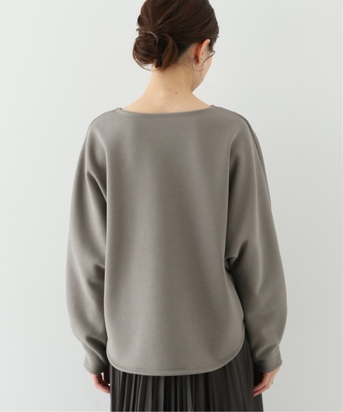 La TOTALITE（ラトータリテ）の「裏起毛タックスリーブプルオーバー【手洗い可能】（Tシャツ/カットソー・レディース・ベージュ/ウッド・FREE）」の3枚目の写真