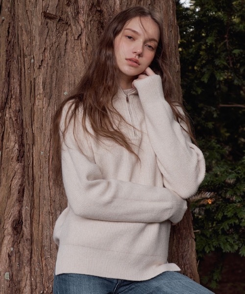 deBURN（デバーン）の「【deBURN 】ハーフジップアップニット / half zip up_KN（ニット/セーター・レディース・ブラック/ブラウン/カーキ/ライトベージュ・FREE）」の19枚目の写真