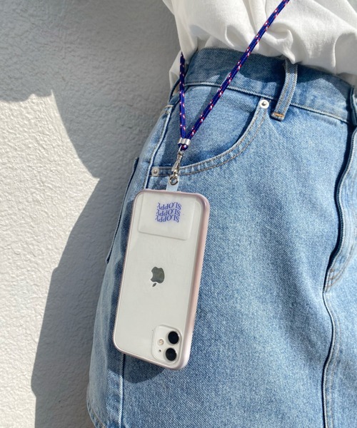 WHO'S WHO gallery（フーズフーギャラリー）の「【SLOPPY/スロッピー】スマホショルダー（スマホグッズ・レディース・ピンク/パープル/グリーン/ブルー・FREE）」の8枚目の写真