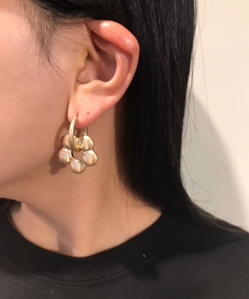 Me%（ミィパーセント）の「フラワーメタルピアス（ピアス（両耳用）・レディース・グレー系その他/イエロー系その他・FREE）」の17枚目の写真