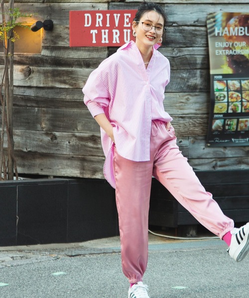 bohmal（ボマール）の「マットサテンジョガーパンツ（その他パンツ・レディース・ブラック/ピンク・FREE）」の22枚目の写真