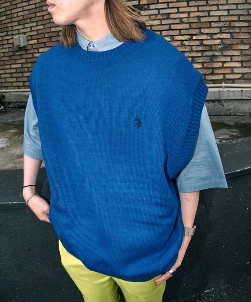 U.S. POLO ASSN.(ユーエスポロアッスン)の「【U.S. POLO ASSN./ユーエスポロアッスン】別注ワンポイント刺繍ベスト/ユニセックス/ニットベスト(ベスト・メンズ・ネイビー/サックスブルー/ブラック/グリーン/ブルー・SMALL/LARGE/MEDIUM)」の1枚目の写真