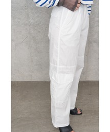 LA PEAU DE GEM | 【LA PEAU DE GEM】ナイロンカーゴパンツ(カーゴパンツ)