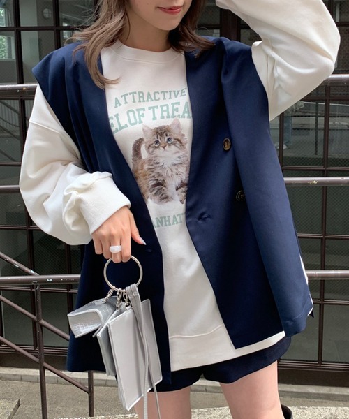 OLIVE des OLIVE(オリーブデオリーブ)の「【ZOZO限定】ルーズなCat裏毛スウェット(スウェット・レディース・ライトグレー/オフホワイト・FREE)」の7枚目の写真