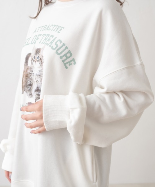 オリーブ デ オリーブ ★おめかしネコスウェット ・オフホワイト オリーブ デ オリーブ ☆おめかしネコスウェット ・オフホワイト