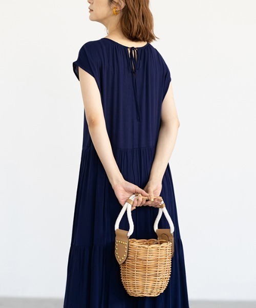 楊柳素材ティアードワンピース