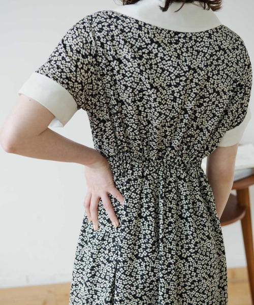 idem（イデム）の「flower retro onepiece/レトロ花柄ワンピース（ワンピース・レディース・ブラック/ブルー・FREE）」の9枚目の写真