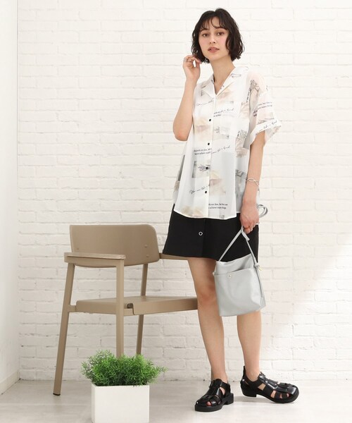 Cutie Blonde（キューティーブロンド）の「◆グラフィックプリントシャツ（シャツ/ブラウス・レディース・ホワイト系3/ブラック系・00）」の21枚目の写真