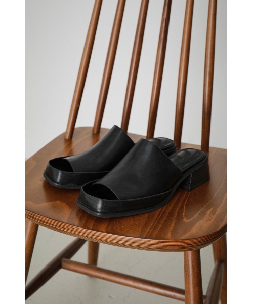 AZUL by moussy(アズールバイマウジー)の「THONG COVER SANDALS/ソングカバーサンダル(サンダル・レディース・オレンジ/ブラック・MEDIUM/LARGE/SMALL)」の1枚目の写真