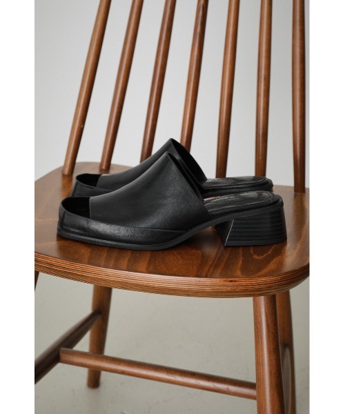 AZUL by moussy(アズールバイマウジー)の「THONG COVER SANDALS/ソングカバーサンダル(サンダル・レディース・オレンジ/ブラック・MEDIUM/LARGE/SMALL)」の4枚目の写真