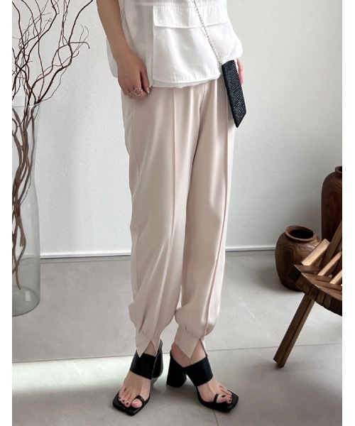 Re:EDIT（リエディ）の「[低身長/高身長/大きいサイズ有][洗濯機で洗える]ジョーゼットピンタックスリットジョガーパンツ（その他パンツ・レディース・ブルー/オレンジ/グレー/ブラック/アイボリー/モカ・LARGE/MEDIUM/SMALL/TALL/SHORT/X-LARGE）」の20枚目の写真