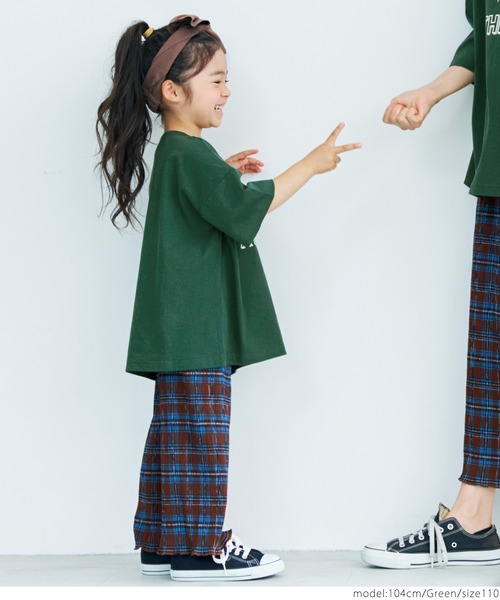 coca（coca）（コカ）の「キッズ 親子お揃い　ビッグシルエットプリントアソートTee（Tシャツ/カットソー・キッズ・ホワイト/チャコールグレー/ライトブルー/ブラウン/ピンク/グリーン・100/110/120/130）」の19枚目の写真