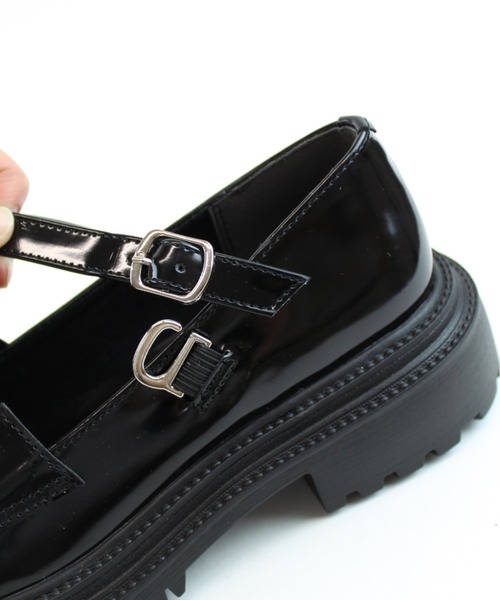 VIVIAN（ヴィヴィアン）の「厚底ストラップデザインマニッシュシューズ ZOZOTOWN+オフィシャルサイト限定商品（ドレスシューズ・レディース・ブラック/ダークブラウン・S/M/L/LL）」の5枚目の写真