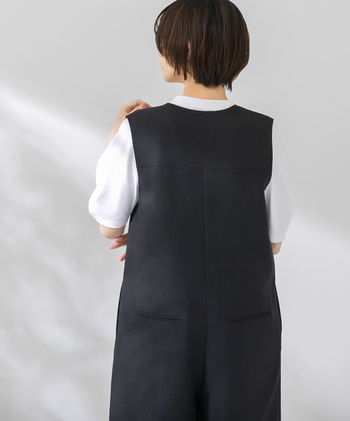 KBF（ケイビーエフ）の「カーブスリーブTシャツ（Tシャツ/カットソー・レディース・ブラック/ブラウン/オフホワイト/ラベンダー・ONE）」の8枚目の写真