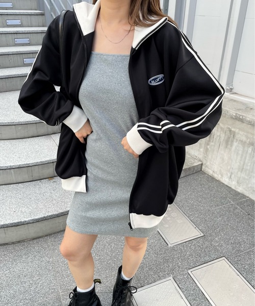 WHO'S WHO gallery(フーズフーギャラリー)の「【SLOPPY/スロッピー】トラックジャケット(ジャージ・レディース・ブラック/ネイビー/アイボリー/ホワイト系/ブラック系・FREE/SMALL)」の17枚目の写真