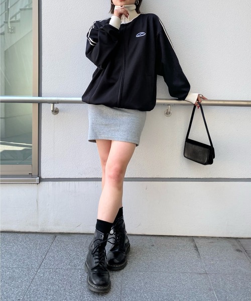 WHO'S WHO gallery(フーズフーギャラリー)の「【SLOPPY/スロッピー】トラックジャケット(ジャージ・レディース・ブラック/ネイビー/アイボリー/ホワイト系/ブラック系・FREE/SMALL)」の21枚目の写真