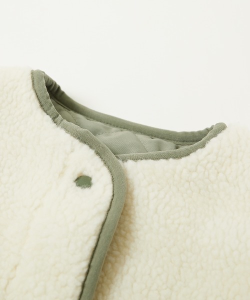 devirock（デビロック）の「洗える キルティングボア ノーカラー リバーシブルロングコート（ノーカラーコート・キッズ・ベージュ/ライトカーキ/チャコール・110cm/100cm/120cm/130cm/140cm/150cm/160cm）」の10枚目の写真