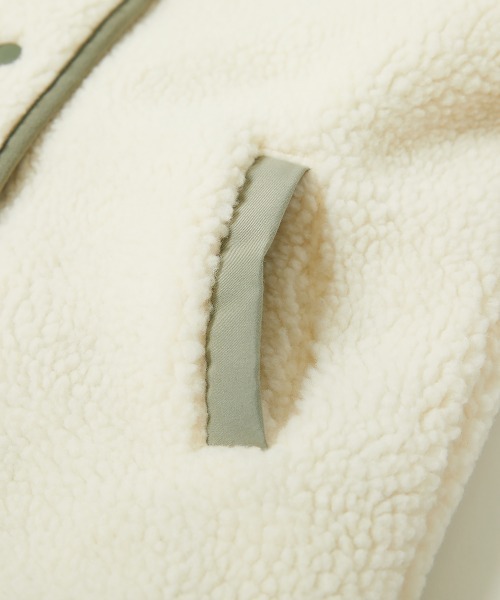 devirock（デビロック）の「洗える キルティングボア ノーカラー リバーシブルロングコート（ノーカラーコート・キッズ・ベージュ/ライトカーキ/チャコール・110cm/100cm/120cm/130cm/140cm/150cm/160cm）」の11枚目の写真