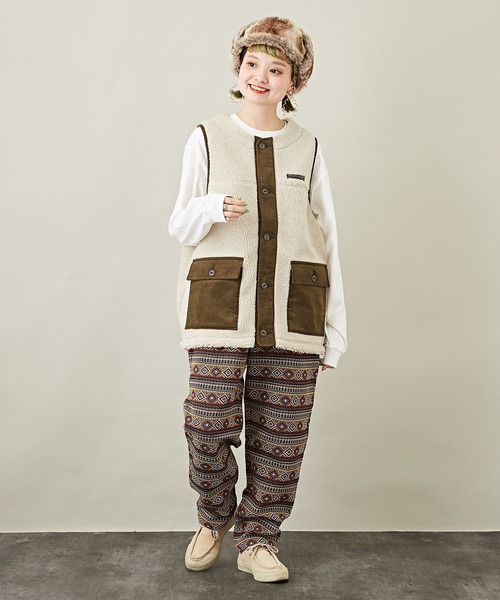 CUBE SUGAR（キューブシュガー）の「無地天竺カットソー長袖クルーネックロングTシャツ（Tシャツ/カットソー・レディース・ホワイト/チャコールグレー/パープル/グレイッシュベージュ・M）」の15枚目の写真