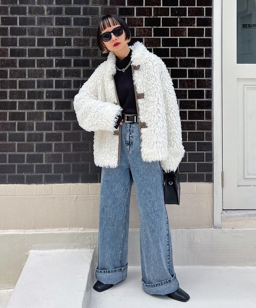 PAGEBOY(ページボーイ)の「カーリーボアブルゾン(ブルゾン・レディース・チャコールグレー/ブラック/オフホワイト・FREE)」の20枚目の写真