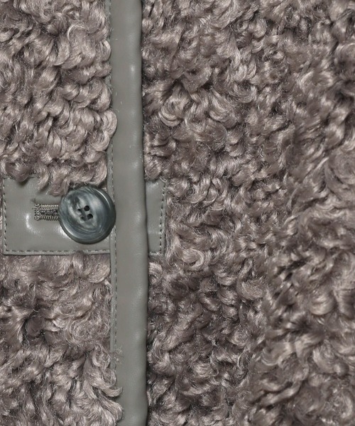 PAGEBOY(ページボーイ)の「カーリーボアブルゾン(ブルゾン・レディース・チャコールグレー/ブラック/オフホワイト・FREE)」の7枚目の写真