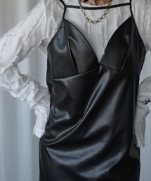 Ezick | Decolleteレザーナローワンピース(ワンピース)