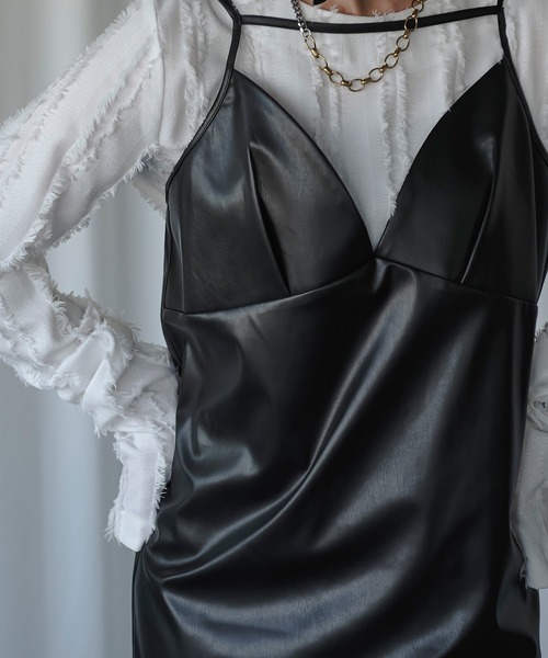 Ezick(エジック)の「Decolleteレザーナローワンピース(ワンピース・レディース・ブラック/ダークブラウン・FREE)」の13枚目の写真