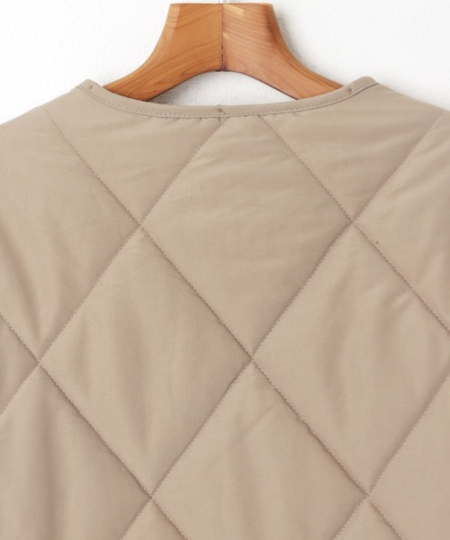 andme(アンドミー)の「襟ボア2wayダイヤキルティングブルゾン(ブルゾン・レディース・ベージュ/アイボリー/ブラック・M)」の11枚目の写真