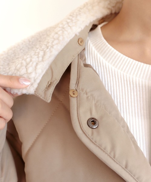 andme（アンドミー）の「襟ボア2wayダイヤキルティングブルゾン